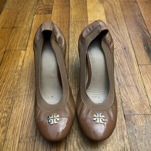 Tory Burch Tan Leather Ballet Flat Block Heels